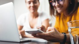 Is Peer IT Support Right for Your Organization? - staff